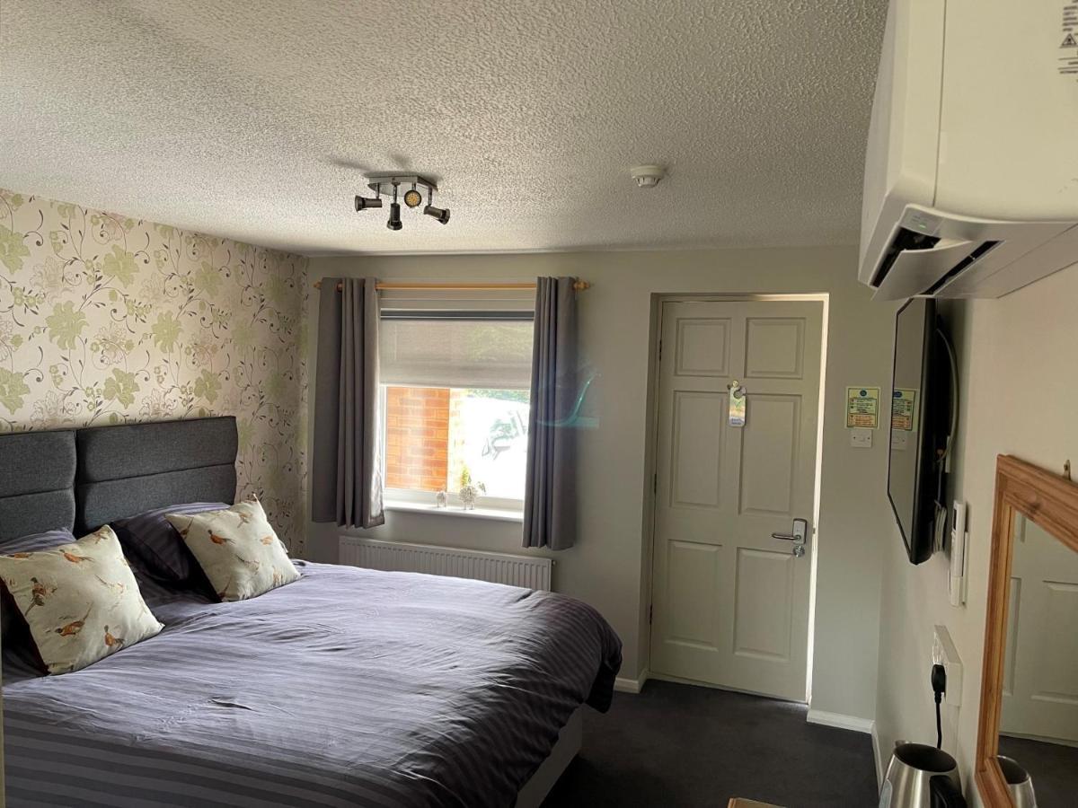 Village Limits Bed And Breakfast Rooms Woodhall Spa Eksteriør billede