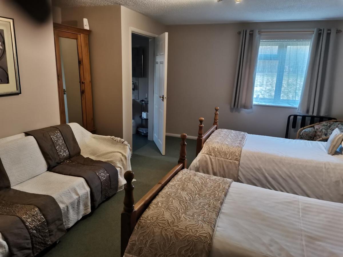 Village Limits Bed And Breakfast Rooms Woodhall Spa Eksteriør billede
