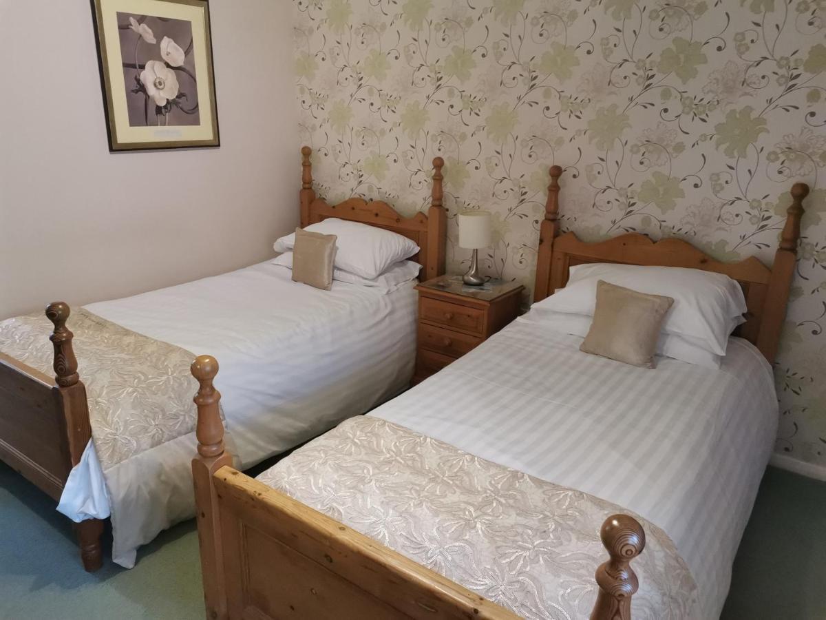 Village Limits Bed And Breakfast Rooms Woodhall Spa Eksteriør billede